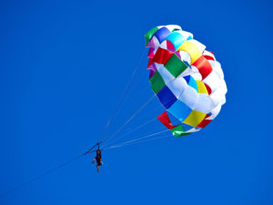 Cruise the Eastern Caribbean - Parasailing